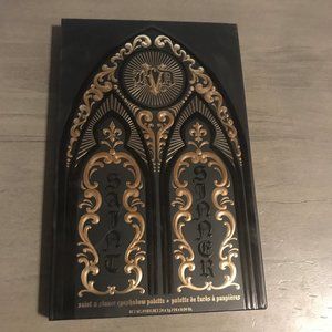 Kat Von D Makeup - Limited Edition KVD Saint & Sinner Palette Kat Von D Makeup - Limited Edition KVD Saint & Sinner Palette
